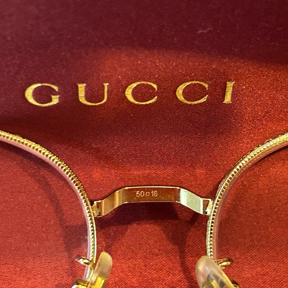 Gucci eyeglasses/frames - Picture 5 of 8